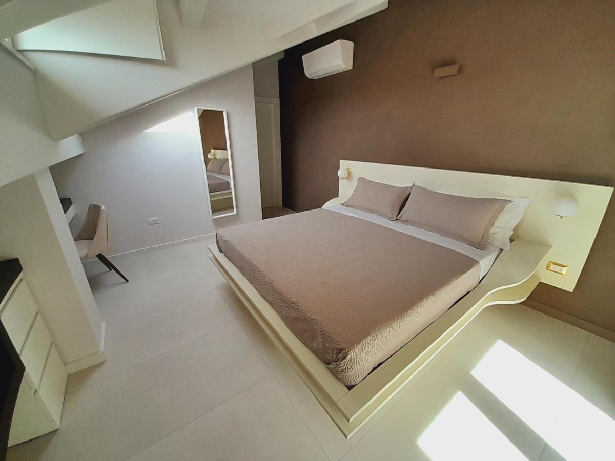 Gt Apartments - New Opening Vibo Valentia Marina Kültér fotó